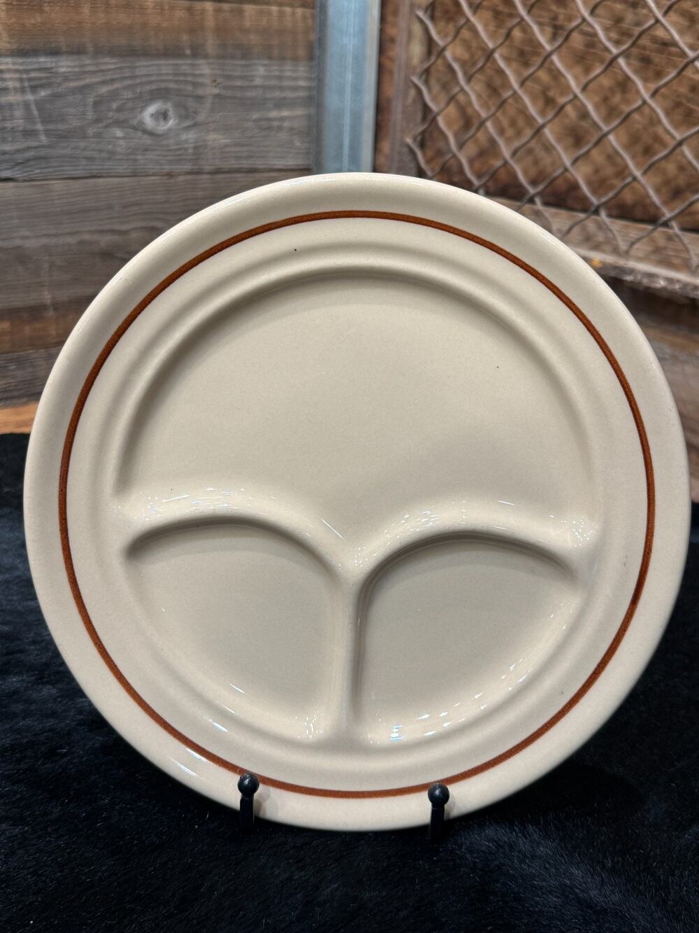 1951 Buffalo China Cafe Divided Grill Plate 9.5" Brown Band Restaurant Ware USA